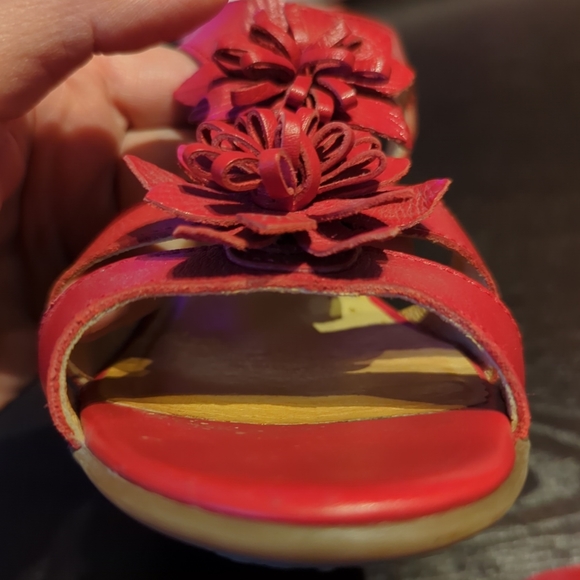 *HOST PICK* UK size 4 Worn ONCE Leather Sandals, Comfort Cushioned, RRP £49 - Picture 7 of 15